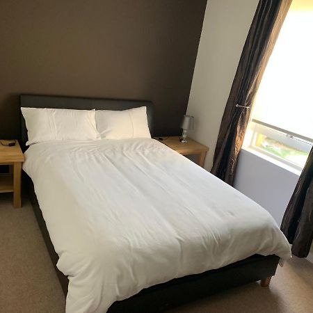 1 Bedroom Central Flat With Parking Space 에든버러 외부 사진